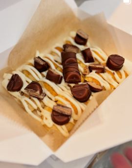 Mini pancakes con chocolate y toppings de Pausae