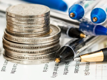 ¿CÓMO TRIBUTA UNA FRANQUICIA?